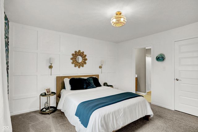 2790 W High Grove Circle, Zionsville, IN 46077