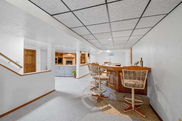 425 E FOX RUN CIRCLE, Green Bay, WI 54311