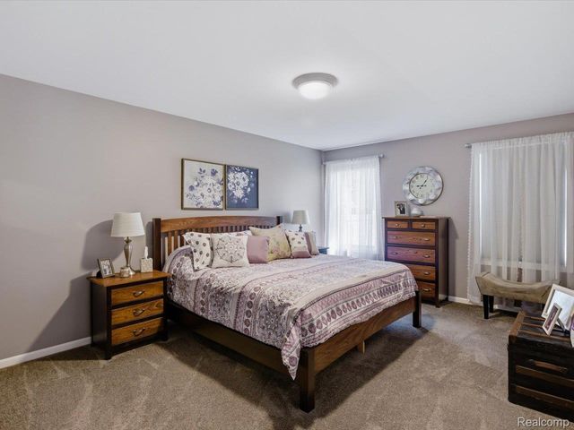 832 N 9th Street, St. Clair, MI 48079