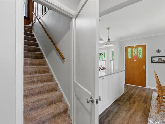 832 N 9th Street, St. Clair, MI 48079
