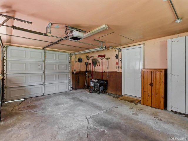 832 N 9th Street, St. Clair, MI 48079