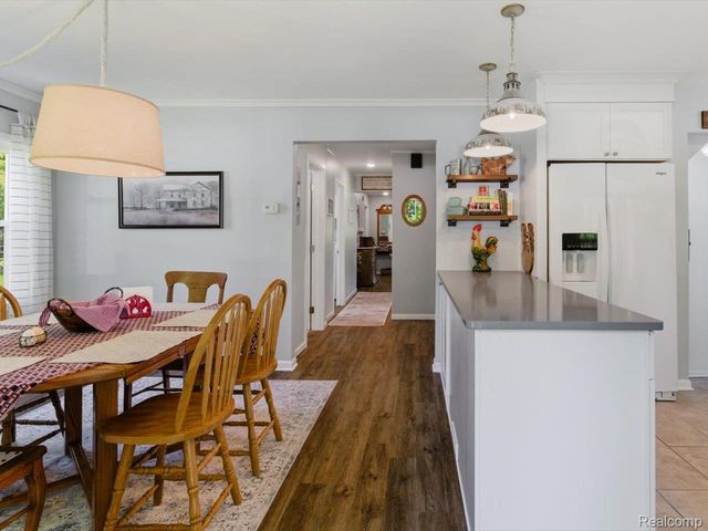 832 N 9th Street, St. Clair, MI 48079