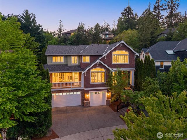 423 Sky Country Way NW, Issaquah, WA 98027