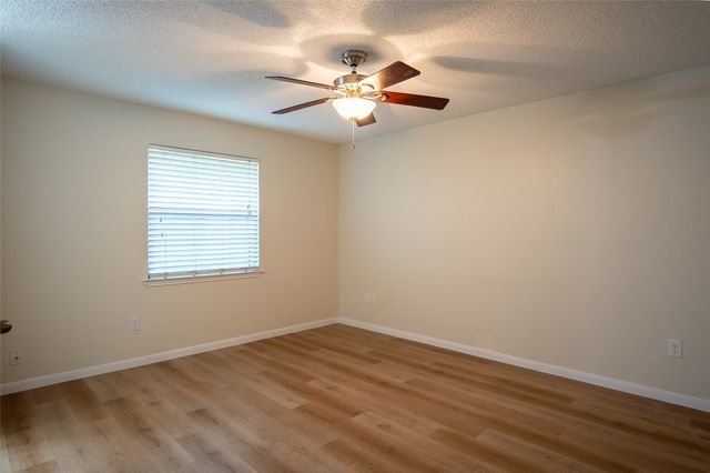 6616 Parkview Lane, North Richland Hills, TX 76182