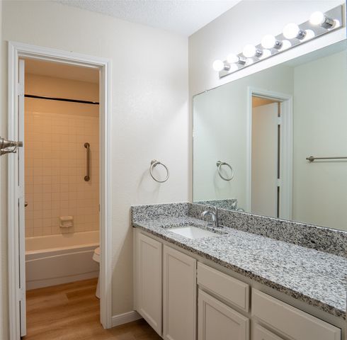 6616 Parkview Lane, North Richland Hills, TX 76182