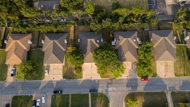 6616 Parkview Lane, North Richland Hills, TX 76182