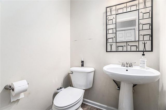 286 Windcroft NW Circle, Acworth, GA 30101