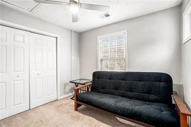 286 Windcroft NW Circle, Acworth, GA 30101