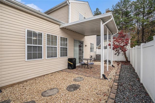 286 Windcroft NW Circle, Acworth, GA 30101