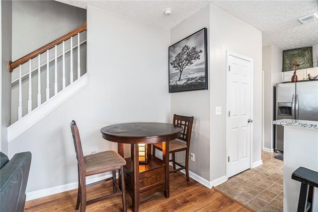 286 Windcroft NW Circle, Acworth, GA 30101