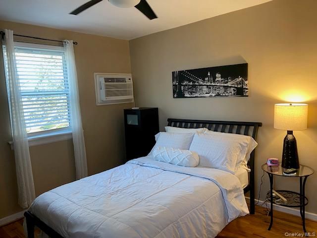 260-17 75th Avenue Duplex, Glen Oaks, NY 11004