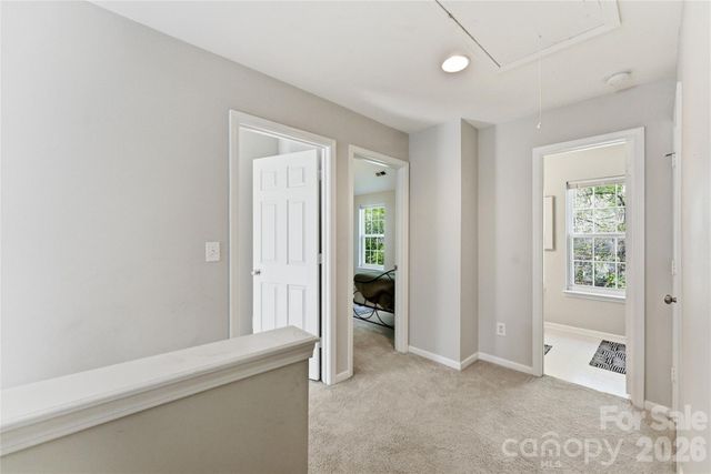 921 Grass Hollow Court, Charlotte, NC 28216