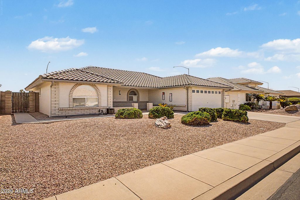7927 E NARANJA Avenue, Mesa, AZ 85209 — photo 2