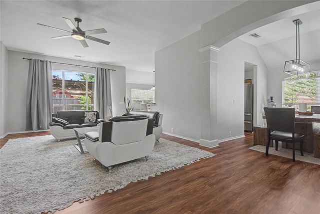 1020 Wagon Trail Drive, Little Elm, TX 75068