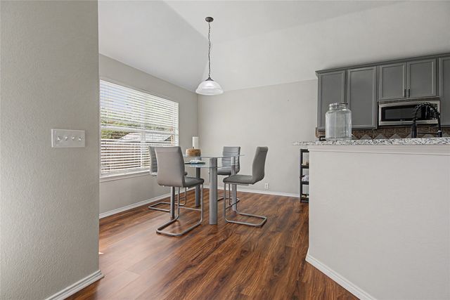 1020 Wagon Trail Drive, Little Elm, TX 75068