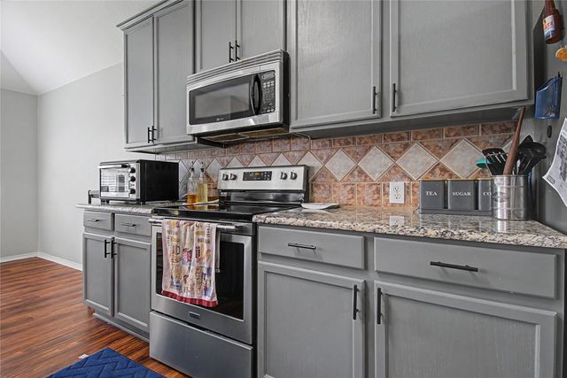 1020 Wagon Trail Drive, Little Elm, TX 75068