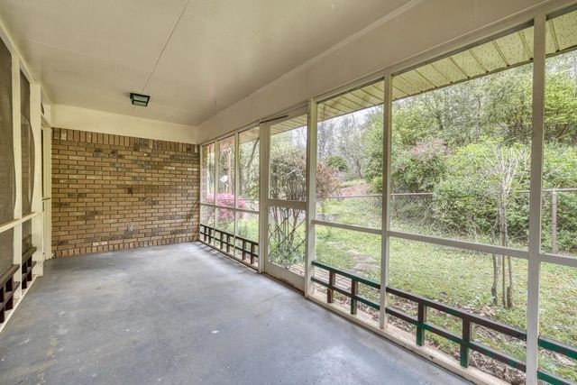 18 Strawberry Ridge, Blairsville, GA 30512