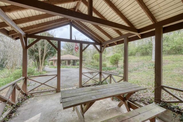 18 Strawberry Ridge, Blairsville, GA 30512