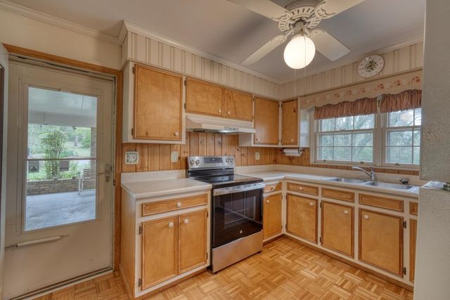 18 Strawberry Ridge, Blairsville, GA 30512