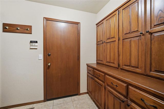 1305 Mockingbird Lane, Guthrie, OK 73044