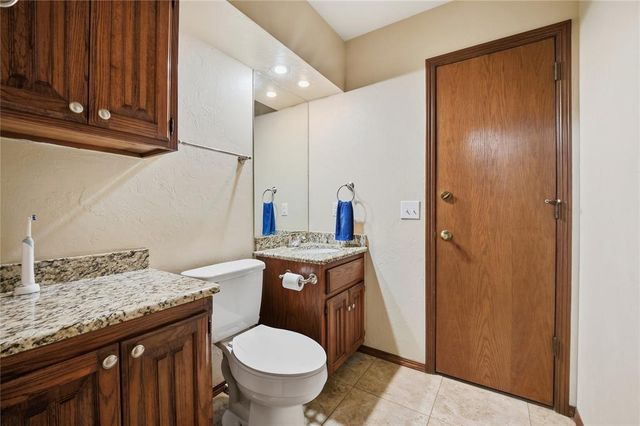 1305 Mockingbird Lane, Guthrie, OK 73044