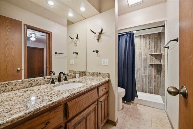 1305 Mockingbird Lane, Guthrie, OK 73044