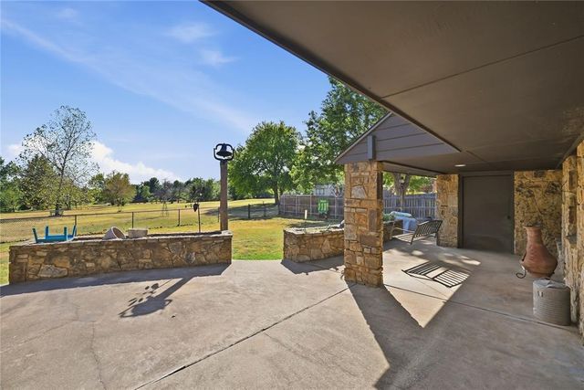 1305 Mockingbird Lane, Guthrie, OK 73044