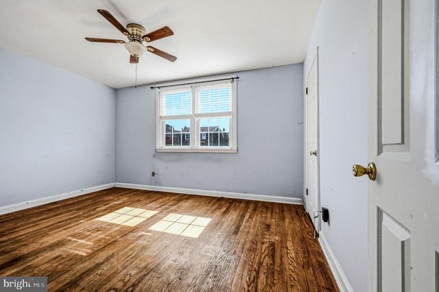 1009 CLAYTON RD, Wilmington, DE 19805