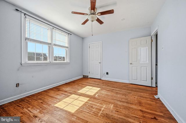 1009 CLAYTON RD, Wilmington, DE 19805