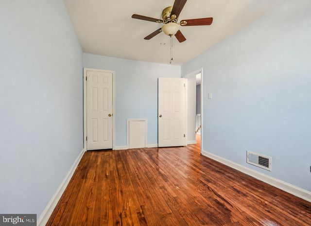 1009 CLAYTON RD, Wilmington, DE 19805
