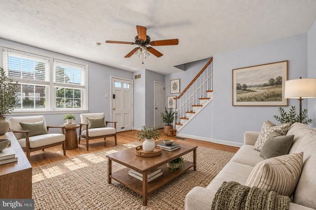 1009 CLAYTON RD, Wilmington, DE 19805