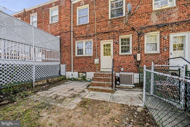 1009 CLAYTON RD, Wilmington, DE 19805