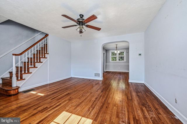 1009 CLAYTON RD, Wilmington, DE 19805