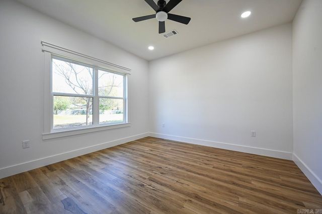 1410 Port Arthur, Mena, AR 71953