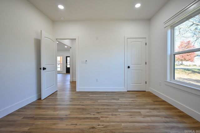 1410 Port Arthur, Mena, AR 71953