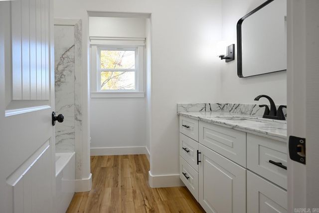 1410 Port Arthur, Mena, AR 71953