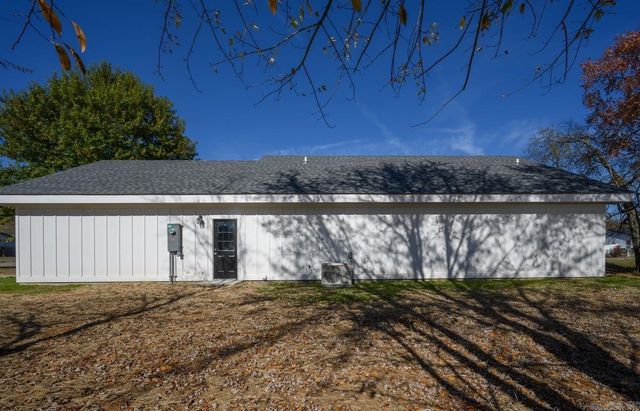 1410 Port Arthur, Mena, AR 71953