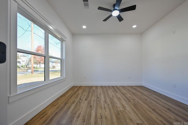 1410 Port Arthur, Mena, AR 71953