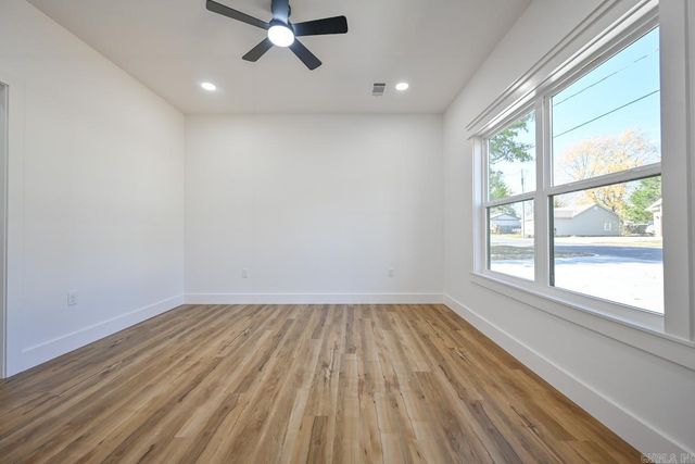 1410 Port Arthur, Mena, AR 71953