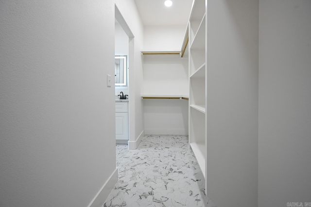 1410 Port Arthur, Mena, AR 71953