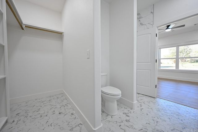 1410 Port Arthur, Mena, AR 71953