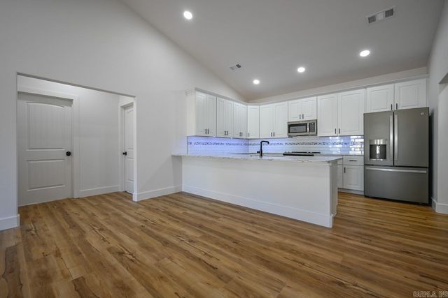 1410 Port Arthur, Mena, AR 71953