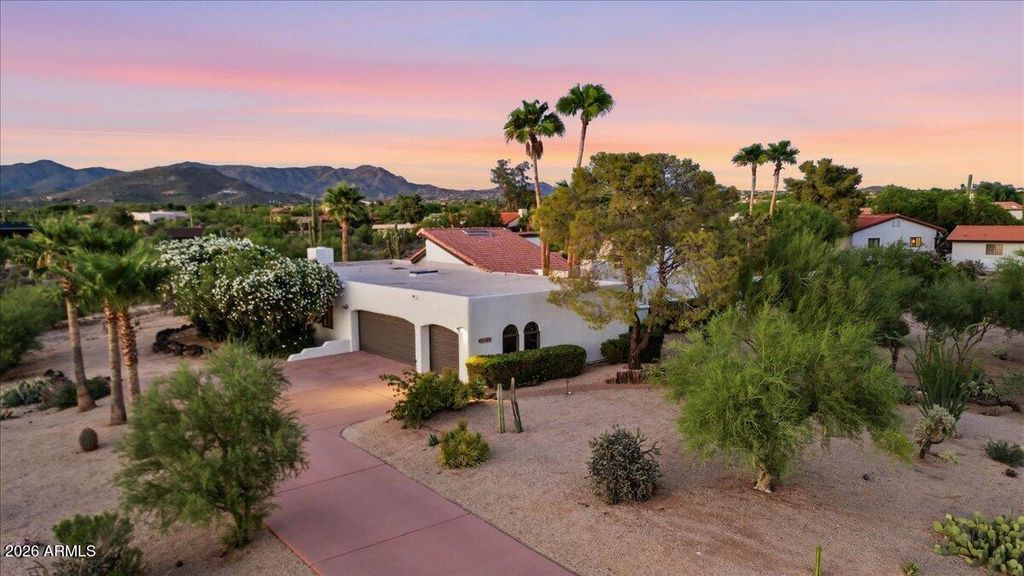 8956 E VENUS Drive, Carefree, AZ 85377 — photo 3