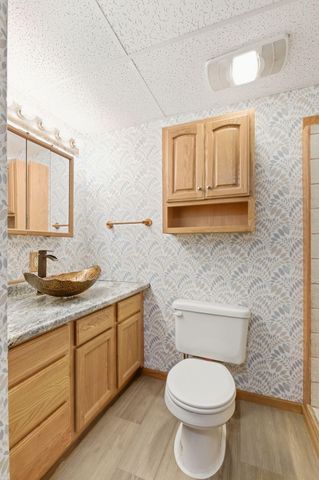 155 PARKWOOD Drive, Council Bluffs, IA 51503
