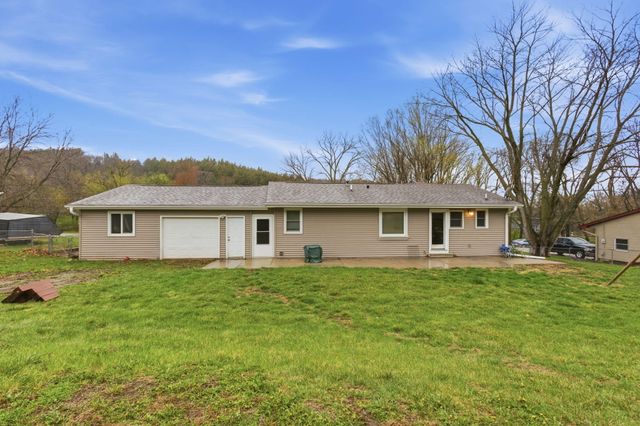 155 PARKWOOD Drive, Council Bluffs, IA 51503