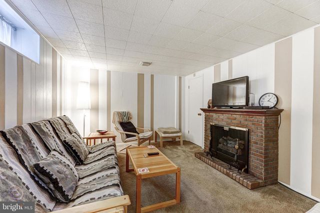 9816 53RD AVE, College Park, MD 20740