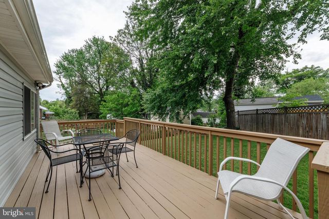 9816 53RD AVE, College Park, MD 20740