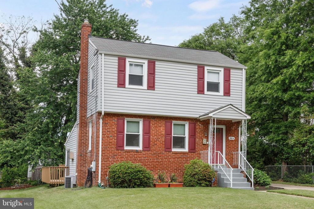 9816 53RD AVE, College Park, MD 20740
