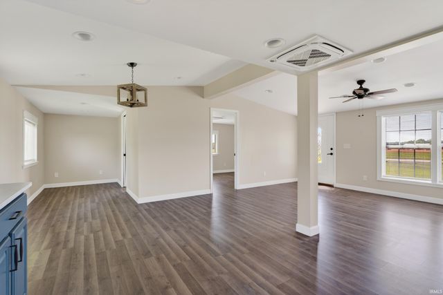 13037 Young Road, Evansville, IN 47725