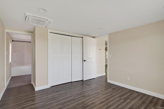 13037 Young Road, Evansville, IN 47725